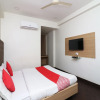 Отель OYO 22315 Hotel Rajdoot Gaurav, фото 12
