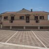 Отель NK Apartments в Свети-Стефане