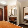 Отель Comfort Suites, фото 6