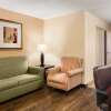 Отель Country Inn & Suites by Radisson, Bowling Green, KY, фото 17