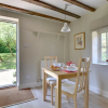 Отель Vintage Holiday Home in Leigh With Swimming Pool, фото 10