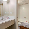Отель Econo Lodge Inn & Suites, фото 10