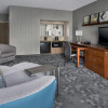 Отель Courtyard by Marriott Newark Liberty International Airport, фото 3
