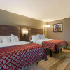 Отель Days Inn & Suites by Wyndham Bowling Green, фото 4
