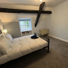 Отель Traditional 3-bed Cottage, Log Burner & Sea Views!, фото 8