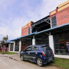 Отель OYO 92111 Dinda Homestay Syariah, фото 1