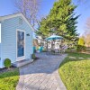 Отель Cozy Coastal Cottage: 5 Mi to Narragansett Beach!, фото 18