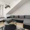 Отель Big 4-Bedroom Flat, Terrace with Great Vitkov View, фото 8