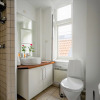 Отель Sanders Merchant - Dreamy 3-bdr Apt w Terrace, фото 8