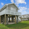 Отель Betsy's Beachfront Home, фото 10