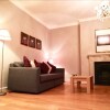 Отель 2 Bed Earls Court Hfs14 в Лондоне