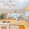 Отель Kahana Sunset F6 - Two Bedroom Condo, фото 6