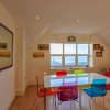 Отель Victoria Parade: Perfect family apartment over looking Viking Bay, stones throw from the beach and t, фото 9