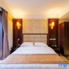 Отель Yuanjing Holiday Hotel (Kaifeng Millennium City Park), фото 7