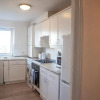 Отель Charming 2-bed Apartment Free Parking in Wimbledon, фото 3