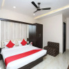 Отель OYO 15861 Hotel Shivganga Comfort Zone, фото 21