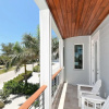 Отель Direct Beach View Apartment 5, фото 8