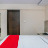 Отель Pride Suites By OYO Rooms, фото 37