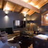 Отель Luxury apartment with a hot tub in the heart of Huez Village, фото 7