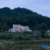 Отель Tiantangzhai Qishan Yueyue Homestay, фото 1