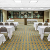 Отель Days Inn & Suites by Wyndham Jennings, фото 18