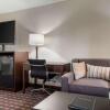 Отель Quality Inn & Suites, фото 5