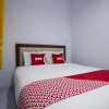 Отель Sopou Penginapan Rinal & Tuah by OYO Rooms, фото 8