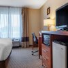 Отель COMFORT INN & SUITES, фото 7