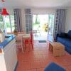 Отель Bright 50 M For 6 With Balcony And Garden, фото 7