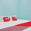 Отель OYO 91754 Wisma Tiqita Syariah, фото 15