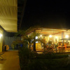 Отель By the Bay, Jacana Bed & Breakfast, фото 6