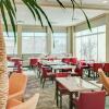 Отель Hilton Garden Inn Lakewood, фото 28