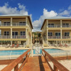 Отель Summer Salt by Youngs Suncoast, фото 1