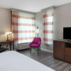 Отель La Quinta Suites Wyndham Arpt High Point, фото 7