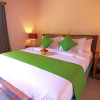 Отель Suite Ballcony 4 Galang hari villa, фото 11