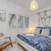 Отель Miami Beachside Family Holiday Home, фото 8