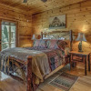 Отель Mountain View Lodge by Escape to Blue Ridge, фото 26