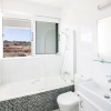Отель Celebrity Villa Hollyoaks 3, фото 8