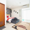 Отель RedLiving Apartemen Grand Kamala Lagoon - Icha Rooms Tower Barclay South with Netflix, фото 1