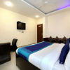 Отель OYO 9631 Hotel Oak, фото 15
