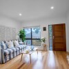 Отель AU.JOY 3 Bed Townhouse Burwood 1, фото 11
