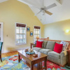 Отель Tumi's Time Out by Avantstay Heart Of Old Town w/ Shared Pool Month Long Stays Only, фото 19