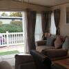 Отель 2-bed Caravan - Oakdene Forest Park, фото 5