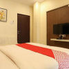 Отель Collection O Hotel Orient Star, фото 2