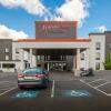 Отель Holiday Inn & Suites Syracuse Airport - Liverpool в Ливерпуле