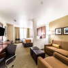 Отель Comfort Suites Grand Prairie - Arlington North, фото 3