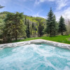 Отель 5BR Alpine Luxury Home with Private Hot Tub by RedAwning - Save 20% on 7+ Nights!, фото 28