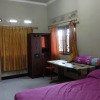 Отель OYO Life 93403 Penginapan Adinda, фото 3