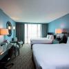 Отель Crowne Plaza Lombard Downers Grove, an IHG Hotel, фото 44