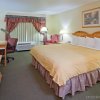 Отель Country Inn & Suites by Radisson, Cottage Grove, MN, фото 5